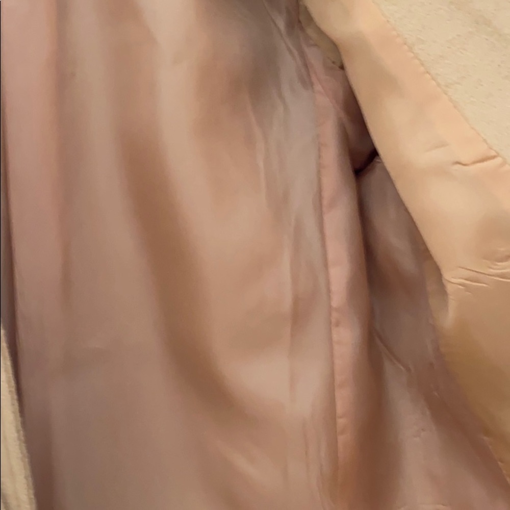 Coat - Picture 9 of 9